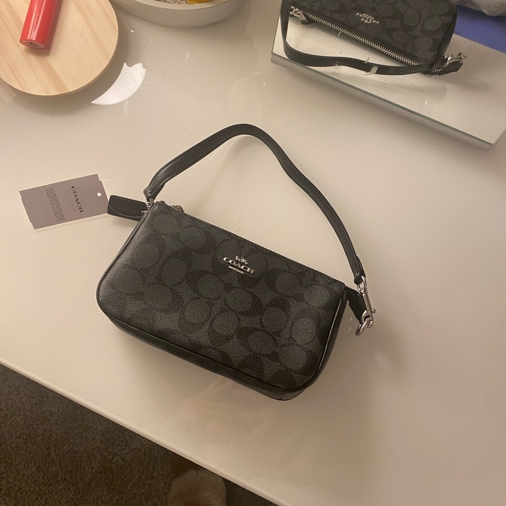 Coach Signature C Design Purse